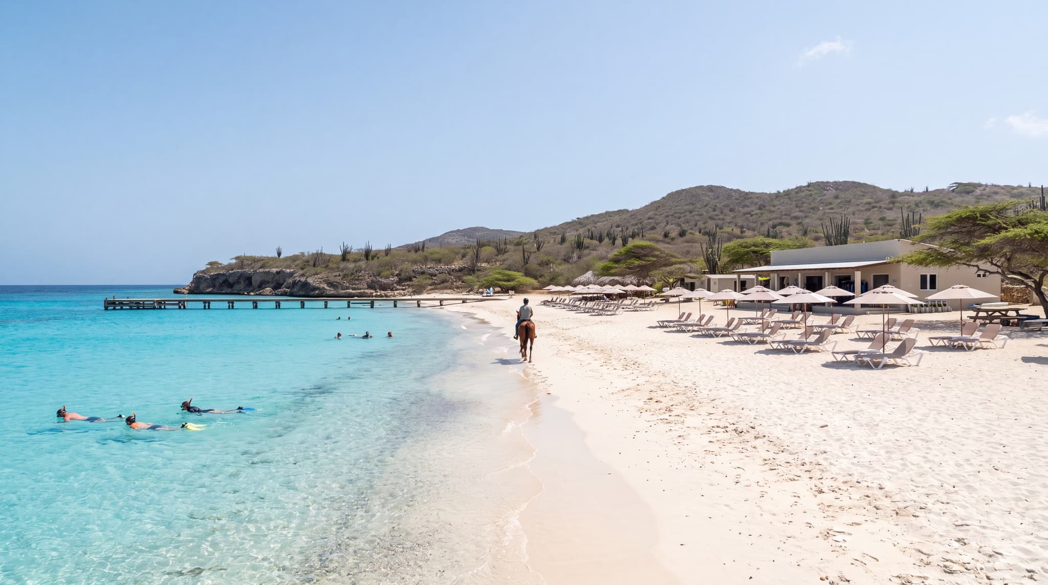 Porto Mari (Playa Porto Marie) beach in Curacao. lively